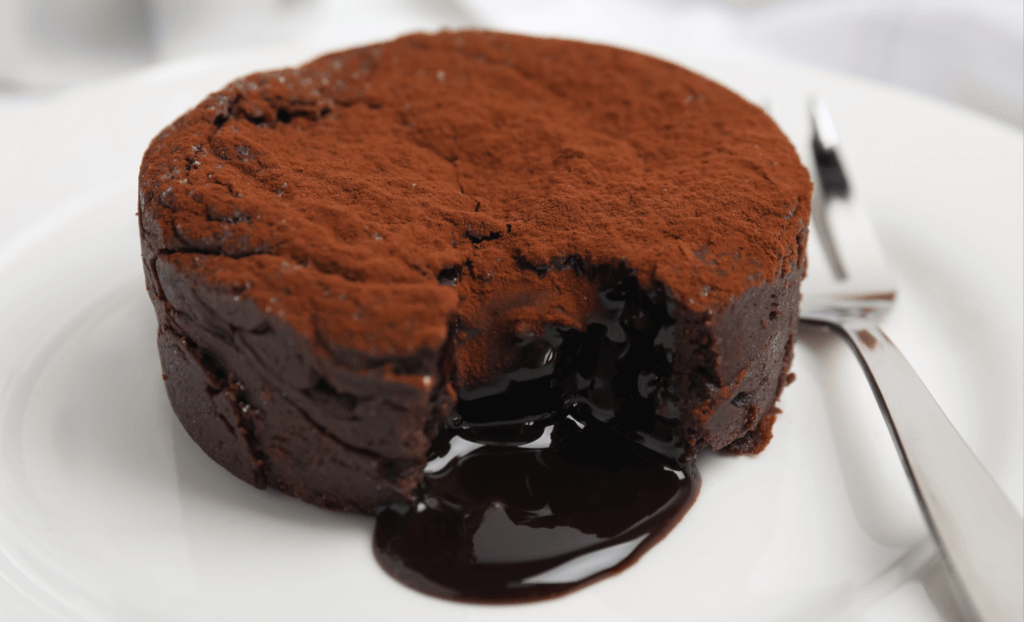 torta de chocolate com 140 kcal